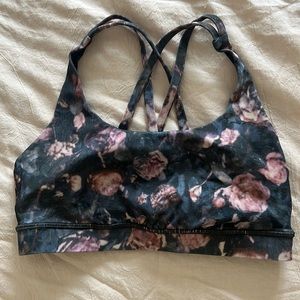 Lululemon size 6 sports bra. Mint condition